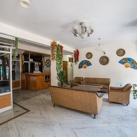Hotel Satkar Residency - Riverside Old Manali Екстер'єр фото
