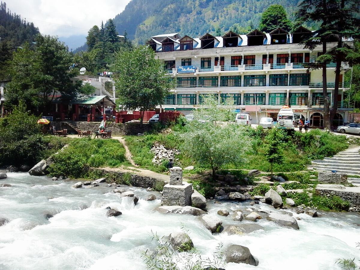 Hotel Satkar Residency - Riverside Old Manali Екстер'єр фото