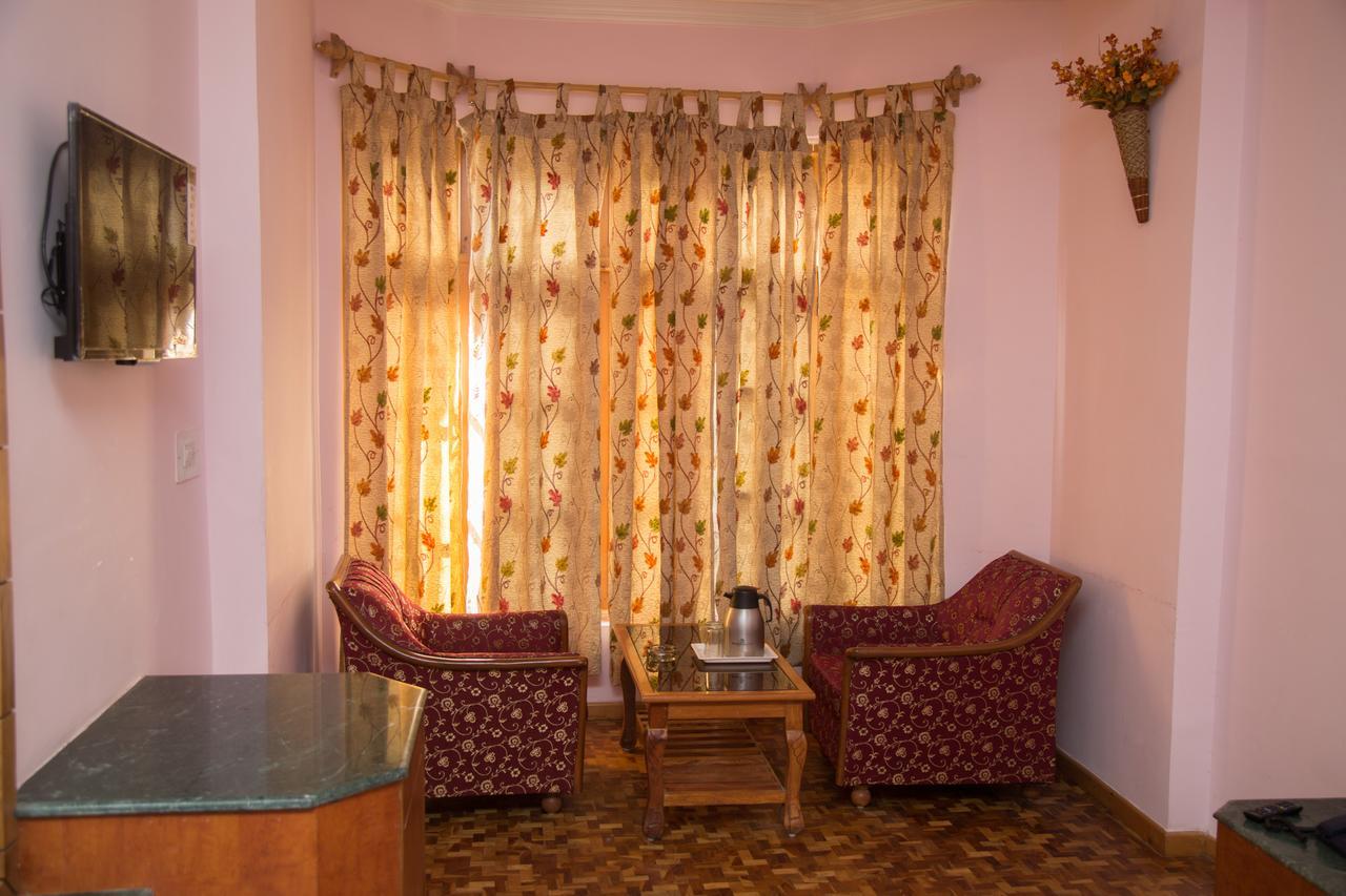 Hotel Satkar Residency - Riverside Old Manali Екстер'єр фото