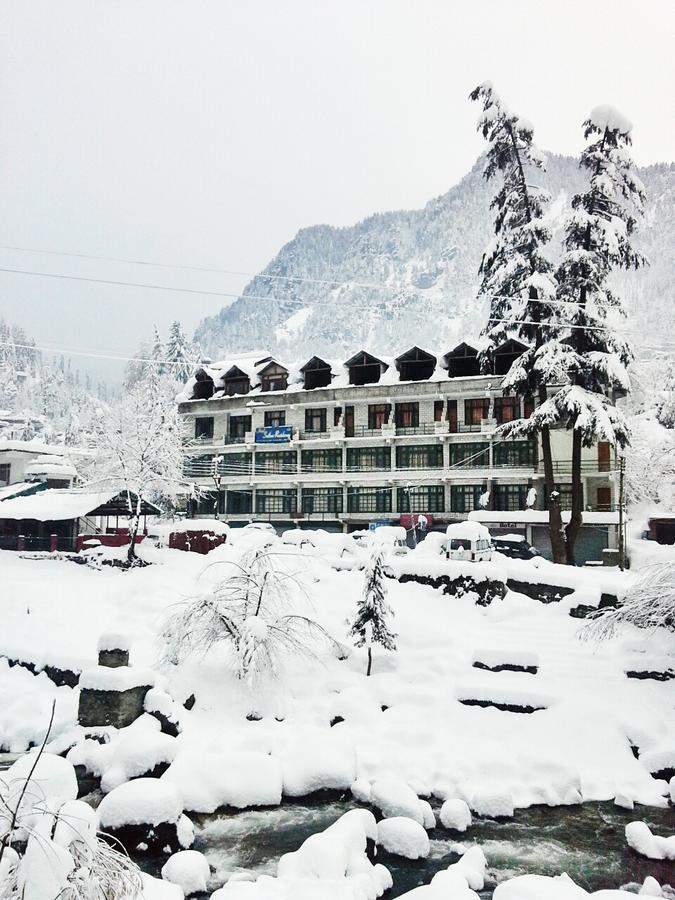 Hotel Satkar Residency - Riverside Old Manali Екстер'єр фото