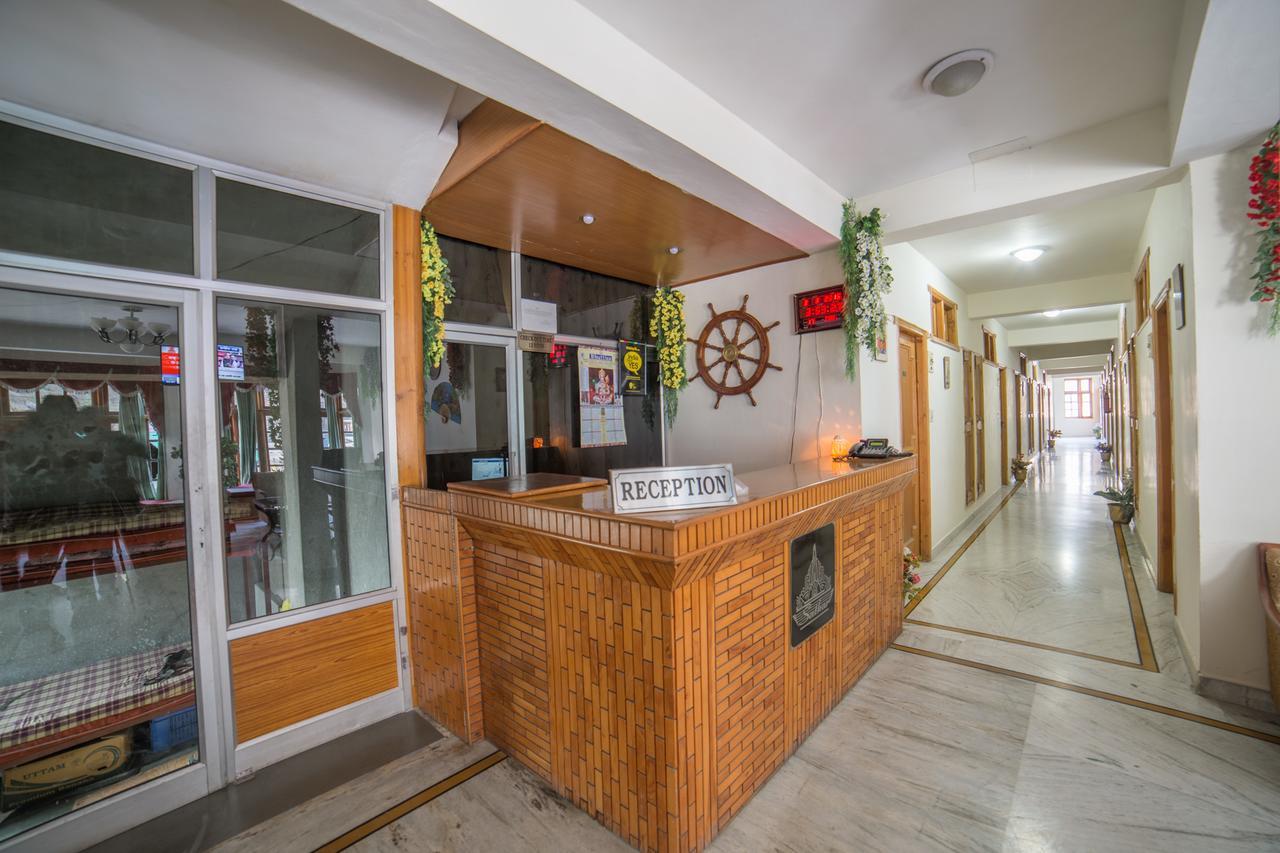 Hotel Satkar Residency - Riverside Old Manali Екстер'єр фото