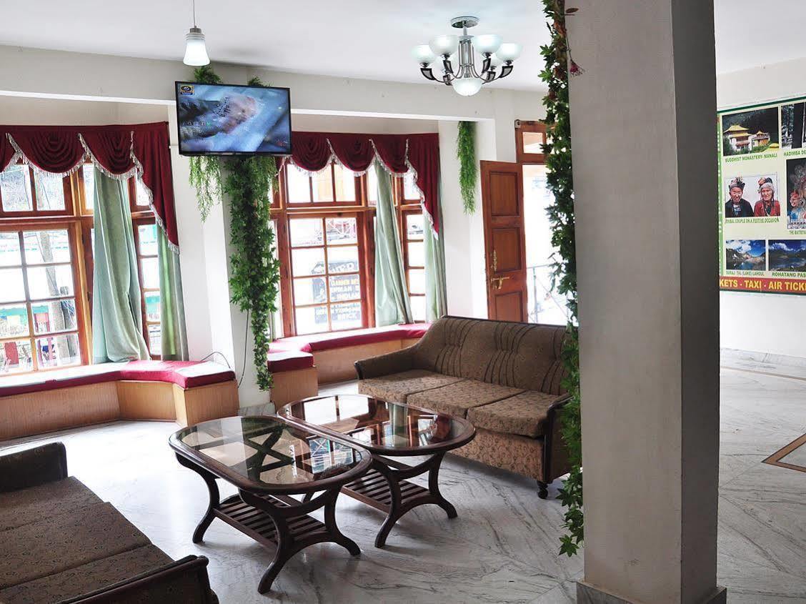 Hotel Satkar Residency - Riverside Old Manali Екстер'єр фото